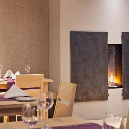 Hotel & Restaurant Zur Glocke 3*