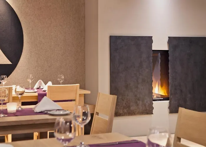 Hotel & Restaurant Zur Glocke 3*