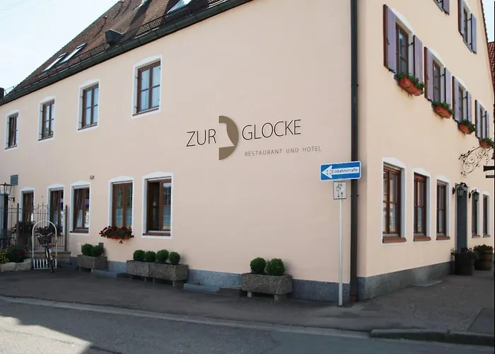 & Restaurant Zur Glocke Hochstadt an der Donau