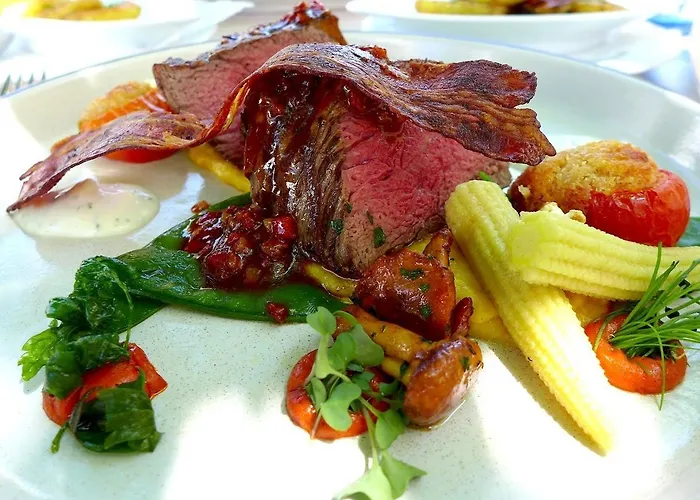 & Restaurant Zur Glocke Hochstadt an der Donau