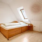 & Restaurant Zur Glocke Hotel