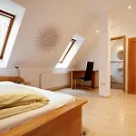 & Restaurant Zur Glocke Hotel 3*