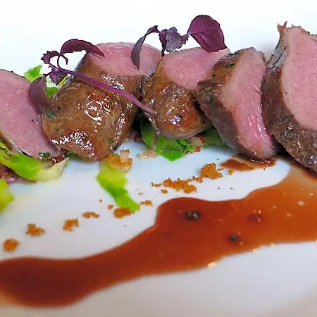 호텔 & Restaurant Zur Glocke Hochstadt an der Donau