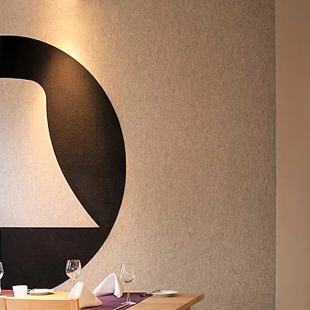 호텔 & Restaurant Zur Glocke