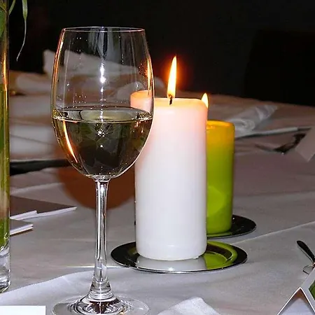 호텔 & Restaurant Zur Glocke 3*