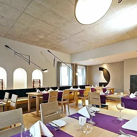 호텔 & Restaurant Zur Glocke 3*