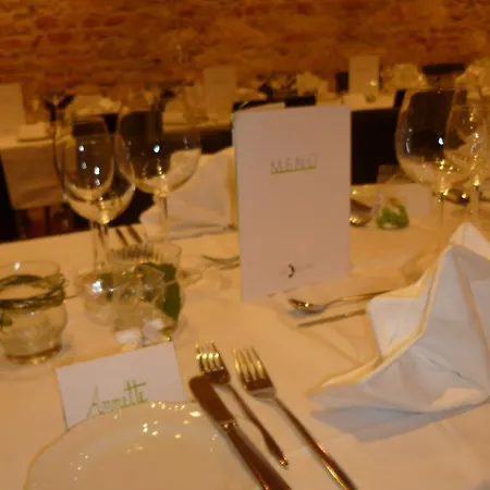 Hotell & Restaurant Zur Glocke